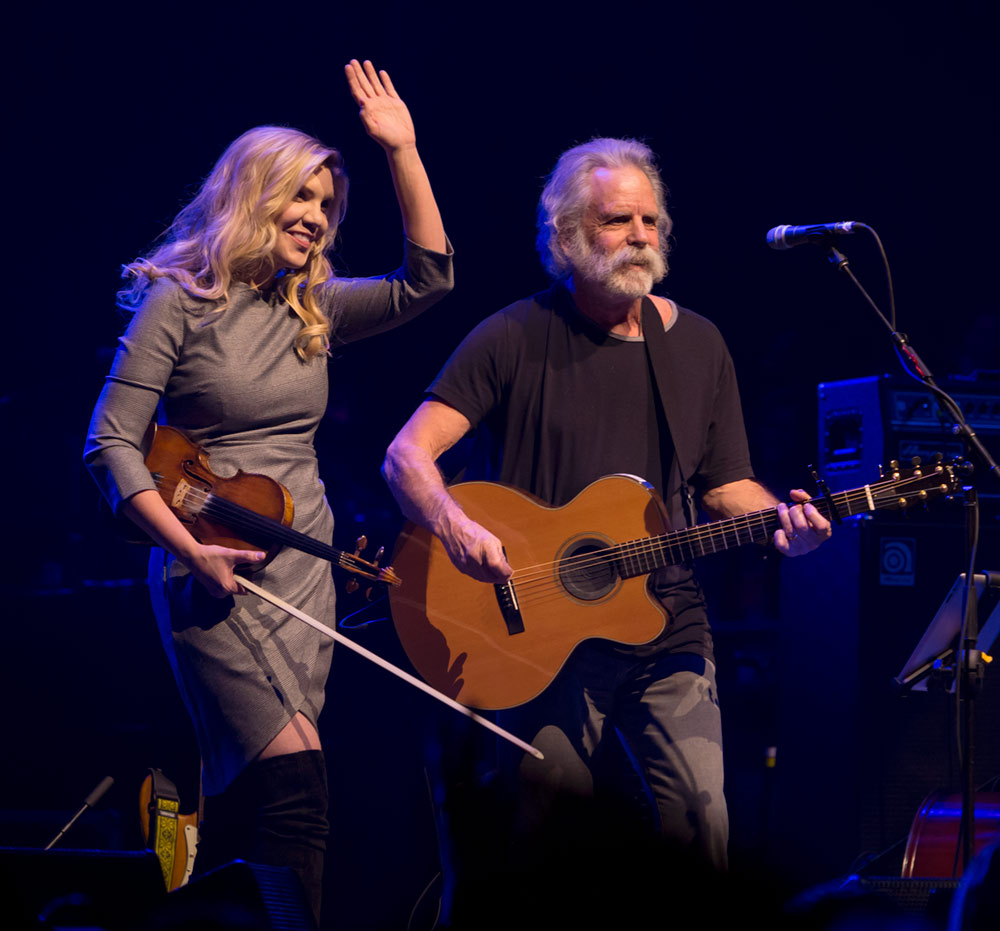 Allison Krauss joins  Bob Wier for the tune "Peggy O"